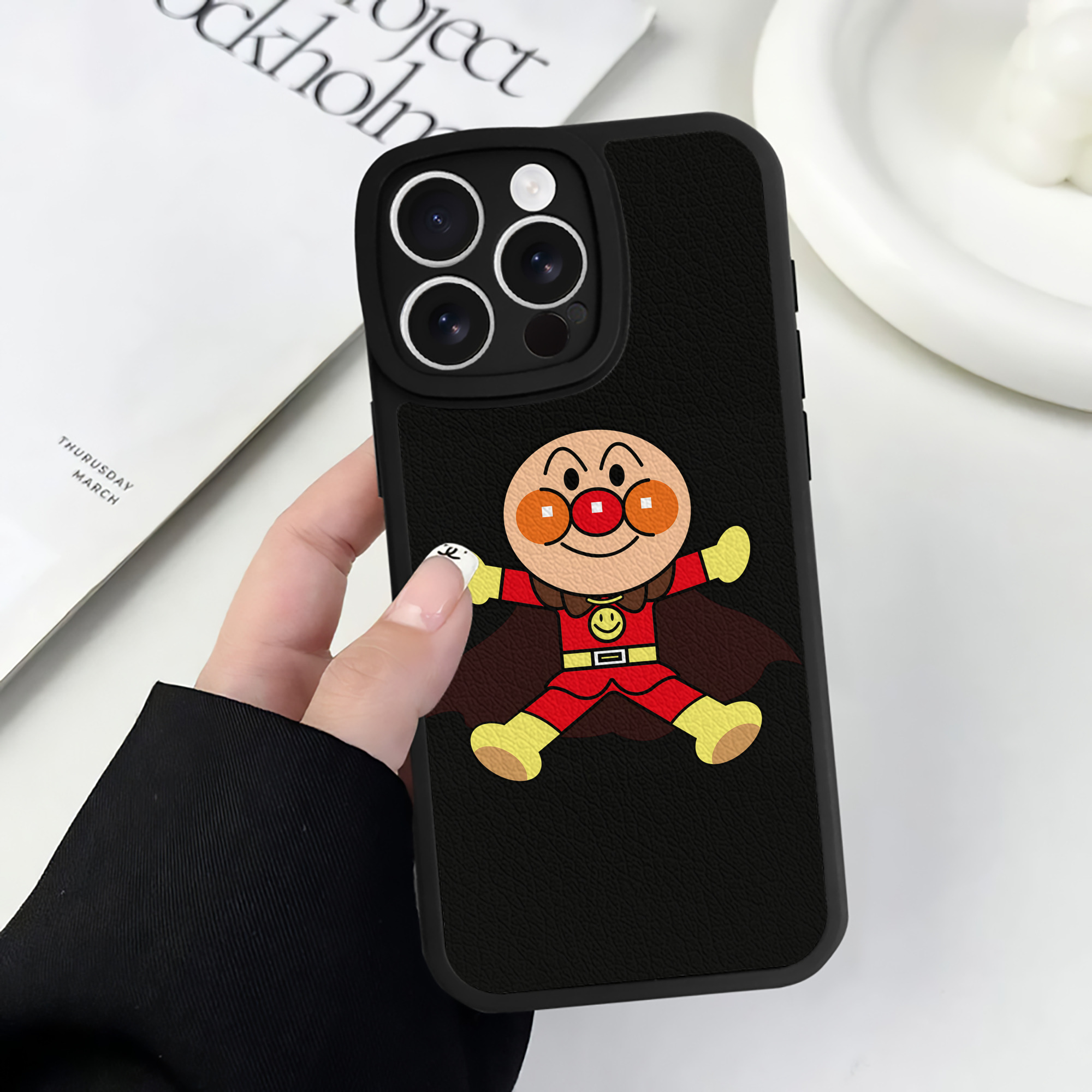 （画像用） アンパンマン Anpanman 【iPhone 16シリーズ対応】シリコンスマホケース（レザー調） 材質：シリコン